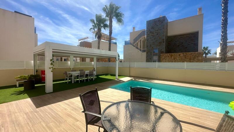 3 bedroom Villa for sale