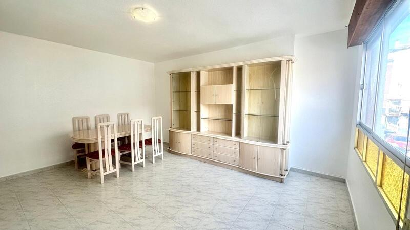 квартира продается в Torrevieja, Alicante