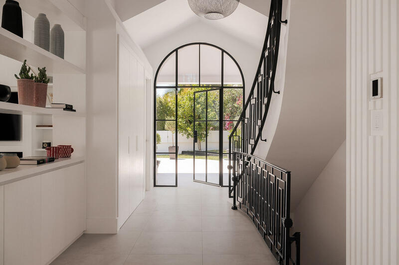 5 bedroom Villa for sale