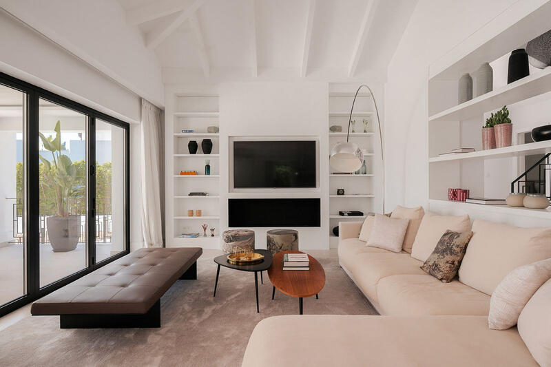 5 bedroom Villa for sale