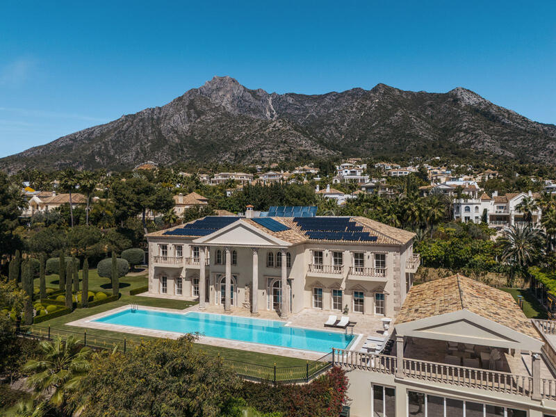 7 bedroom Villa for sale