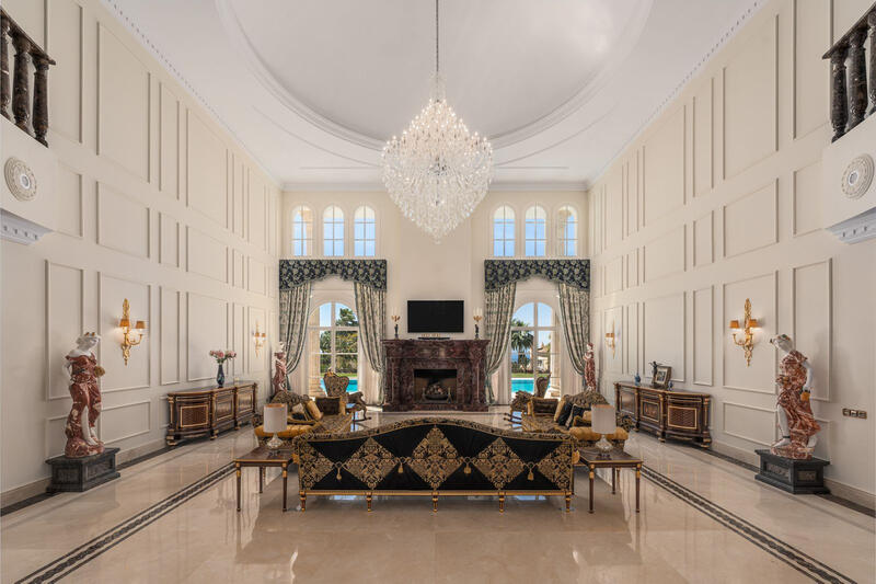 7 bedroom Villa for sale