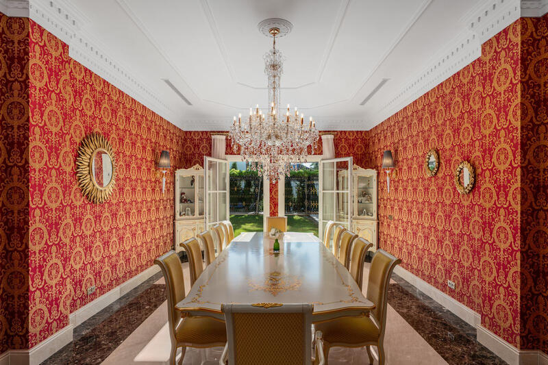7 bedroom Villa for sale