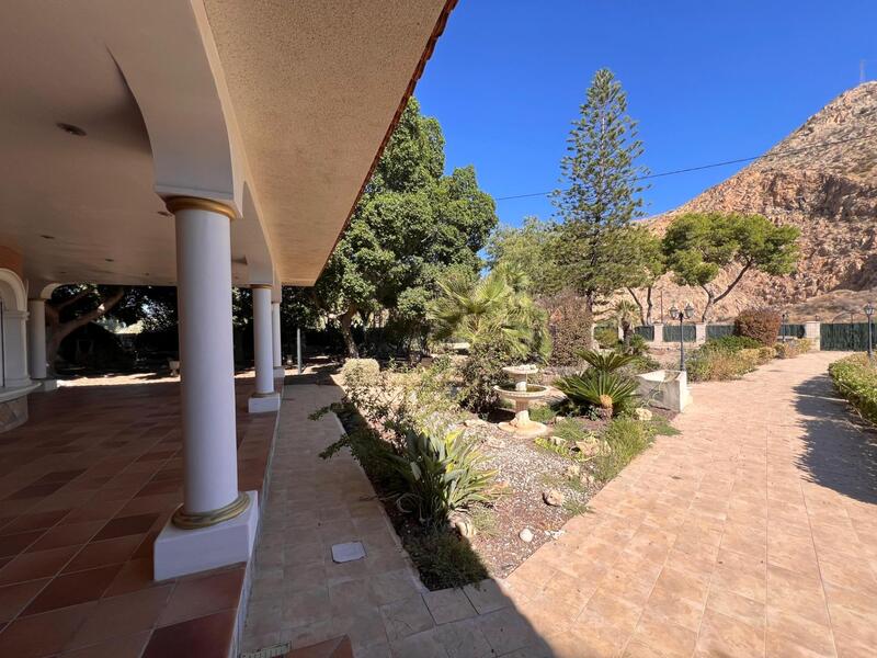 7 slaapkamer Villa Te koop