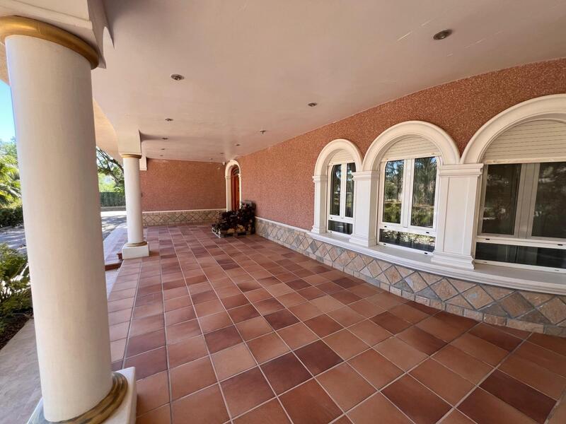 7 slaapkamer Villa Te koop