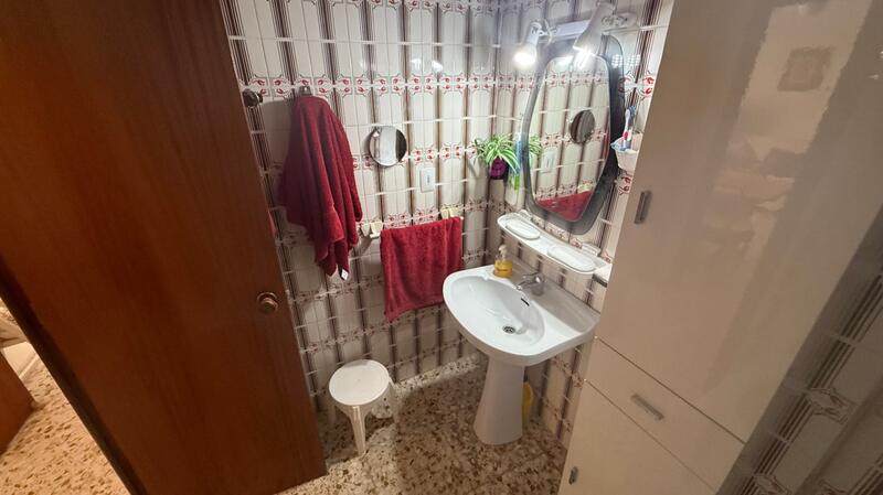 3 bedroom Apartment for sale