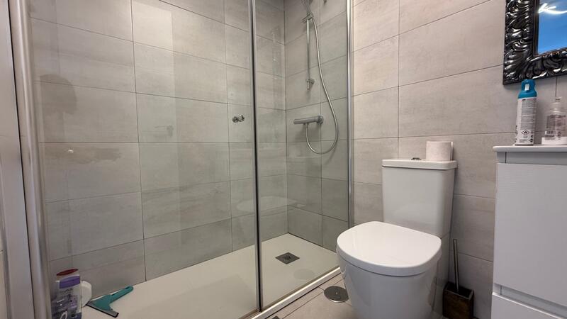 2 slaapkamer Appartement Te koop