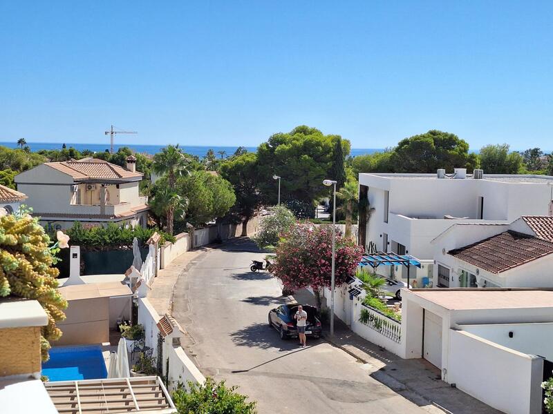 Lejlighed til salg i Orihuela Costa, Alicante
