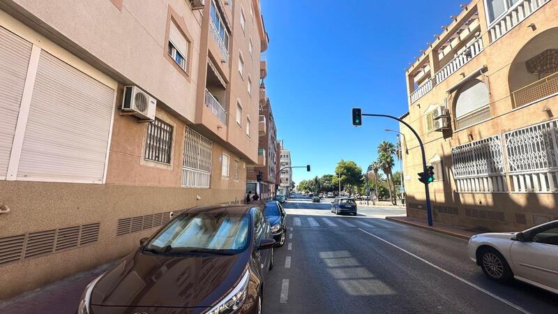 2 slaapkamer Appartement Te koop