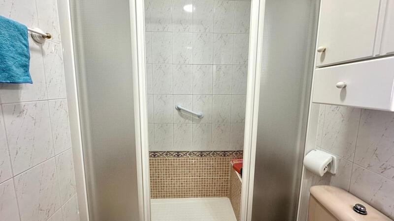 2 slaapkamer Appartement Te koop