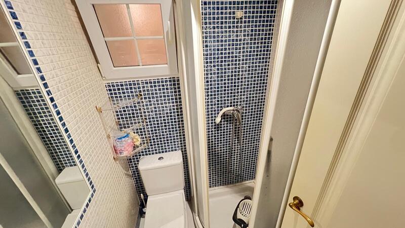2 slaapkamer Appartement Te koop