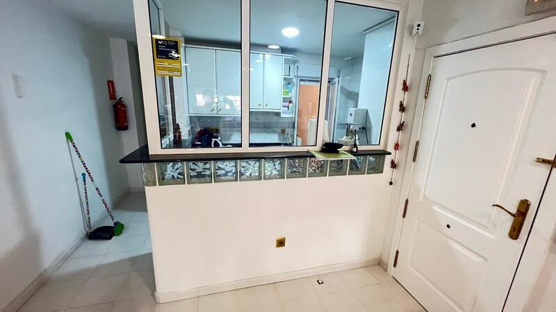 2 slaapkamer Appartement Te koop
