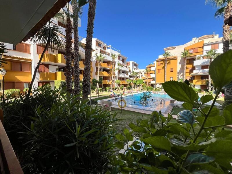 2 slaapkamer Appartement Te koop