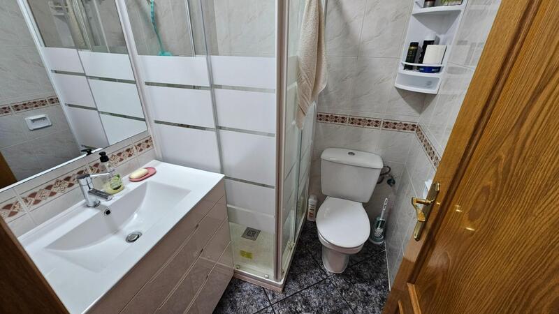 4 Schlafzimmer Stadthaus zu verkaufen