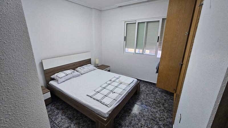 4 Schlafzimmer Stadthaus zu verkaufen