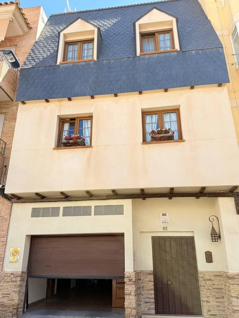 Townhouse for sale in Torrevieja, Alicante