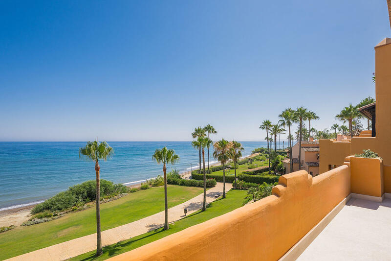 4 bedroom Apartment for sale