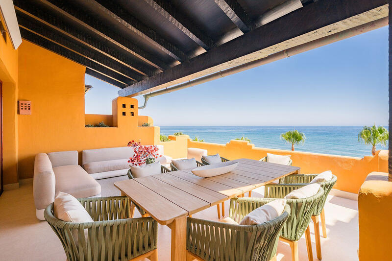 4 bedroom Apartment for sale