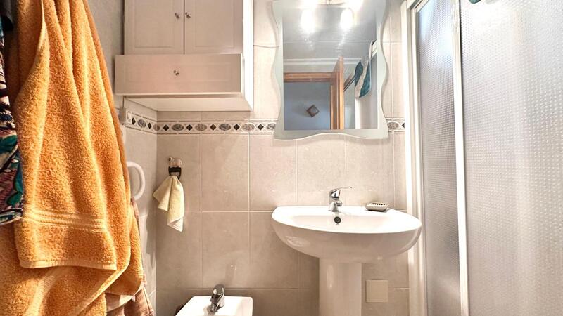 2 slaapkamer Appartement Te koop