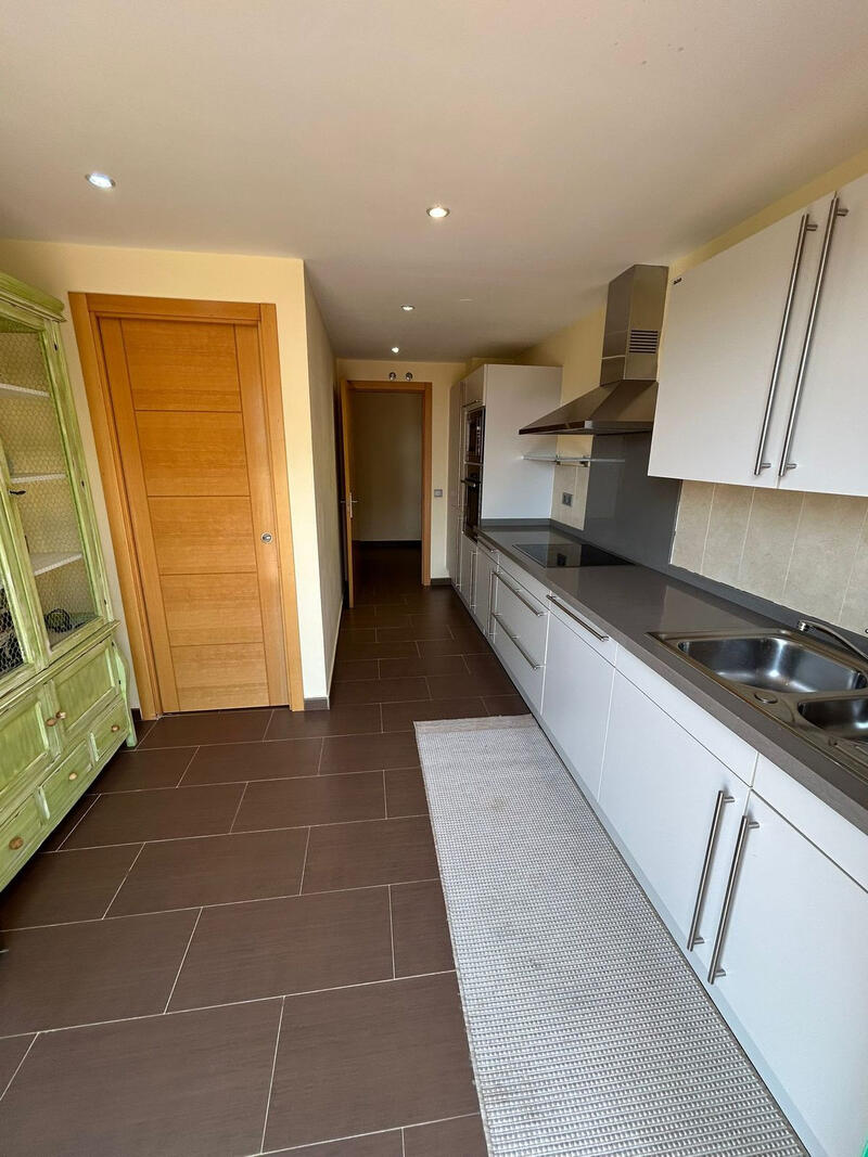 2 slaapkamer Appartement Te koop