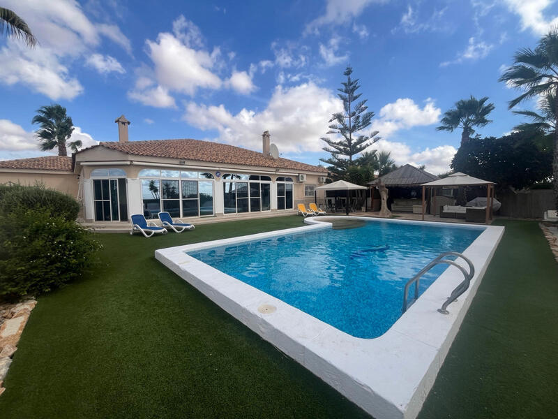 Villa till salu i Gea y Truyols, Murcia