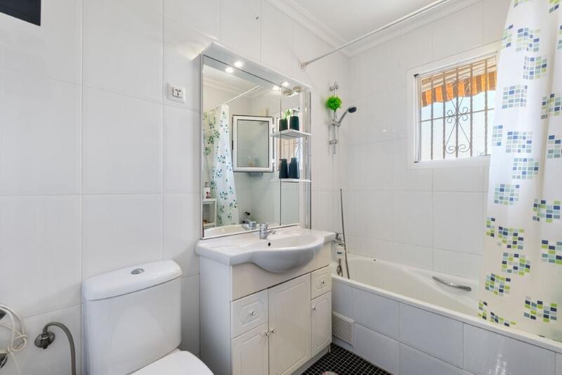 3 Schlafzimmer Stadthaus zu verkaufen