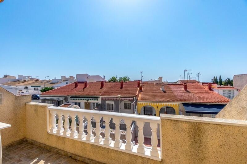 3 Schlafzimmer Stadthaus zu verkaufen