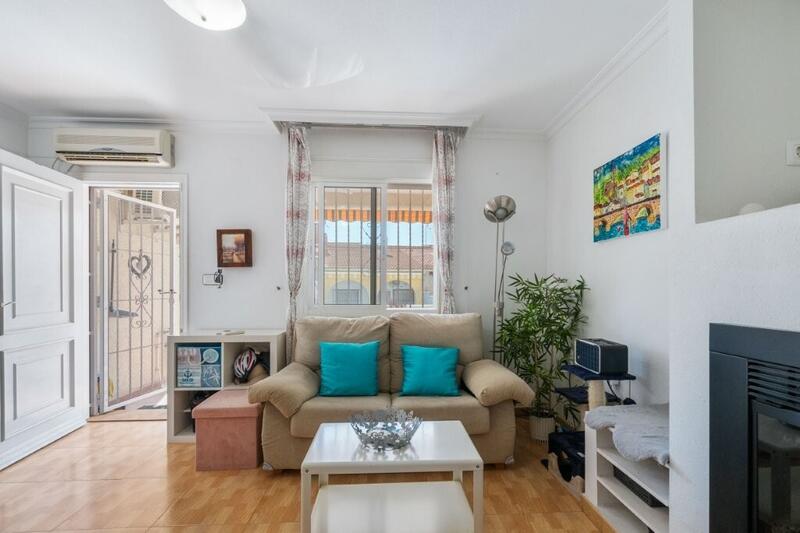 3 Schlafzimmer Stadthaus zu verkaufen