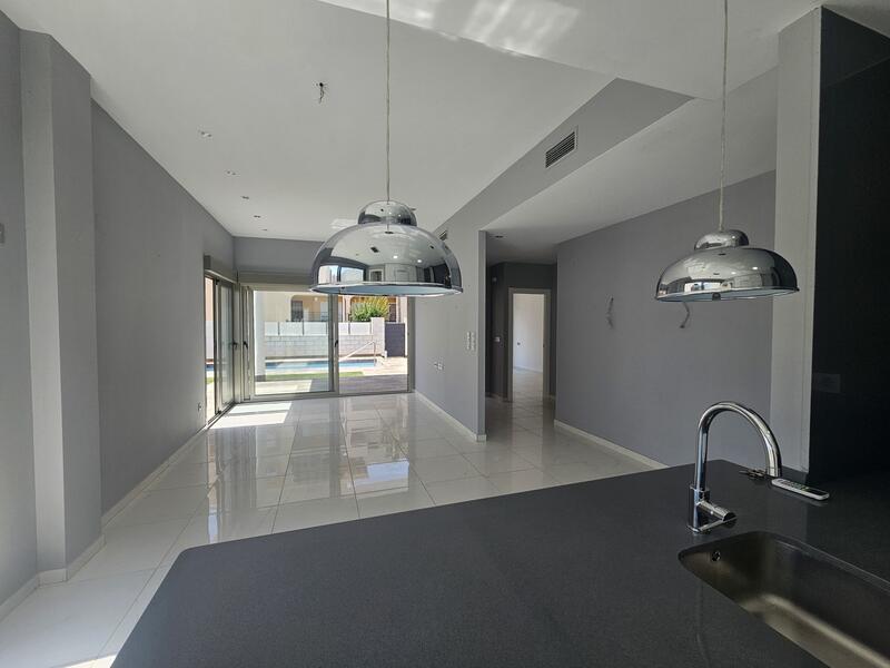3 slaapkamer Villa Te koop