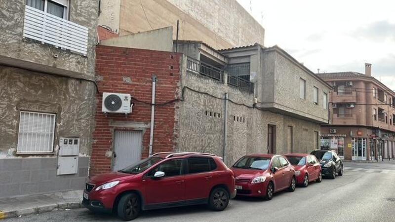 3 bedroom Townhouse for sale