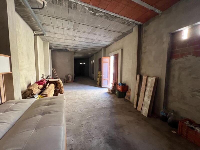 3 bedroom Townhouse for sale