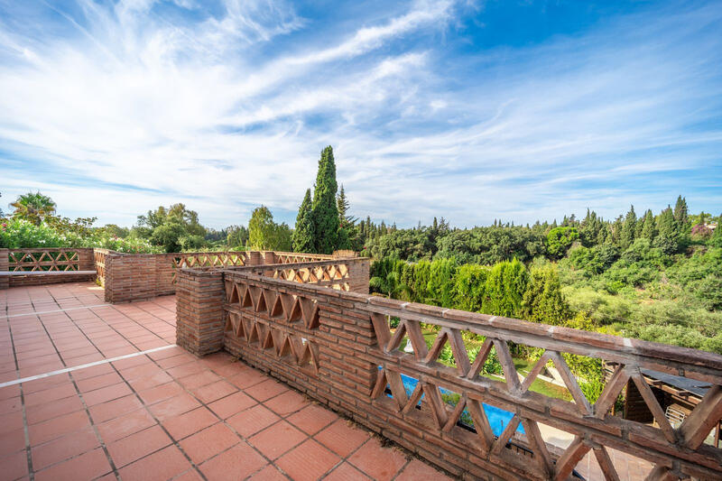 4 bedroom Villa for sale