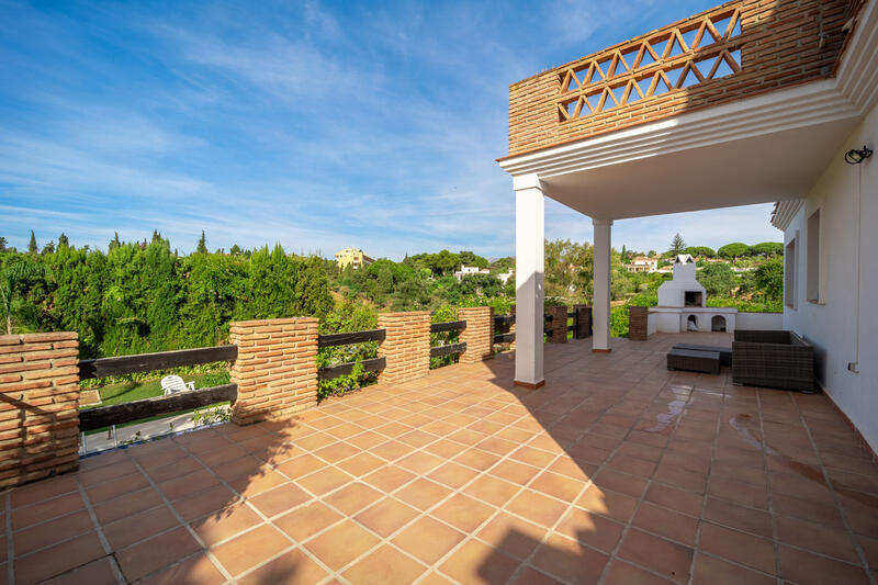 4 bedroom Villa for sale