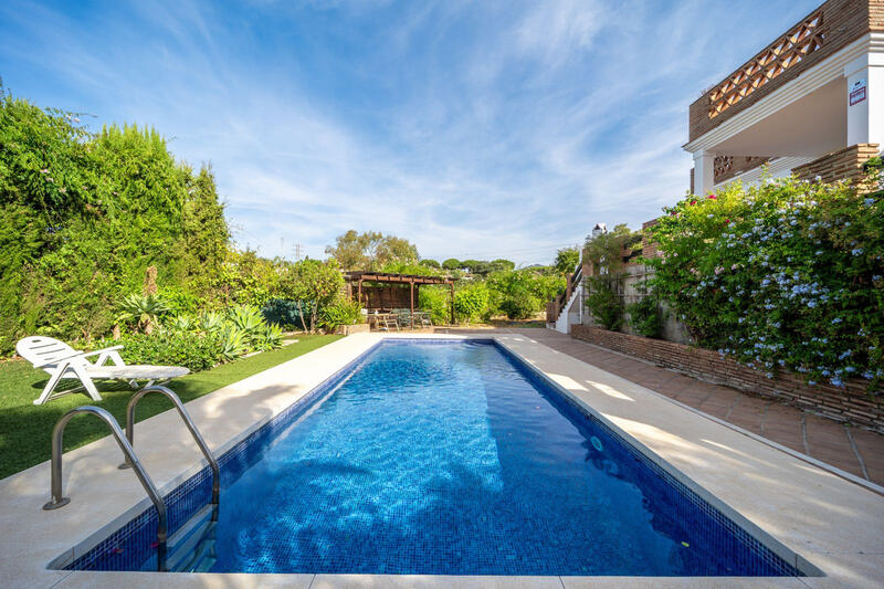 4 bedroom Villa for sale