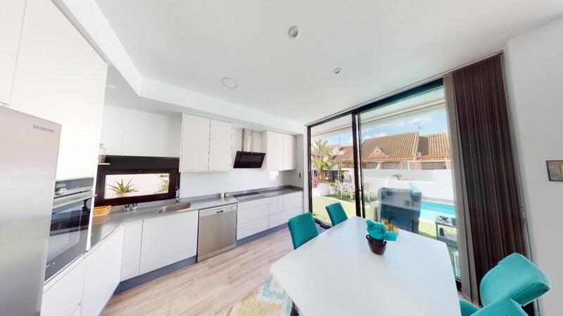 3 bedroom Villa for sale