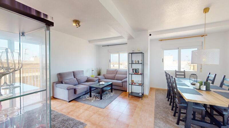 3 slaapkamer Appartement Te koop