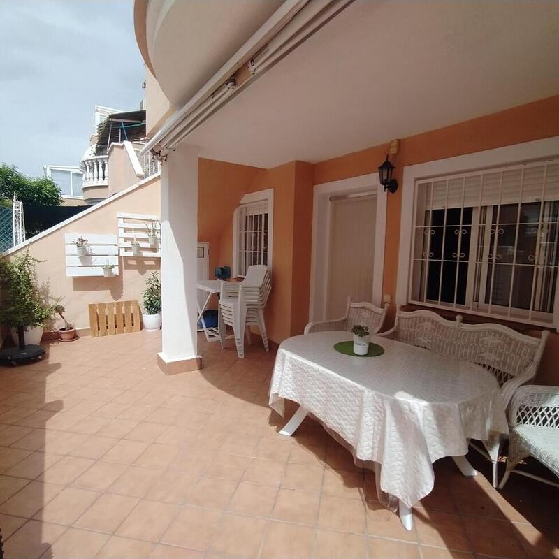 2 Schlafzimmer Villa zu verkaufen