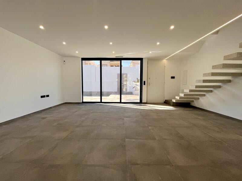 4 Schlafzimmer Villa zu verkaufen