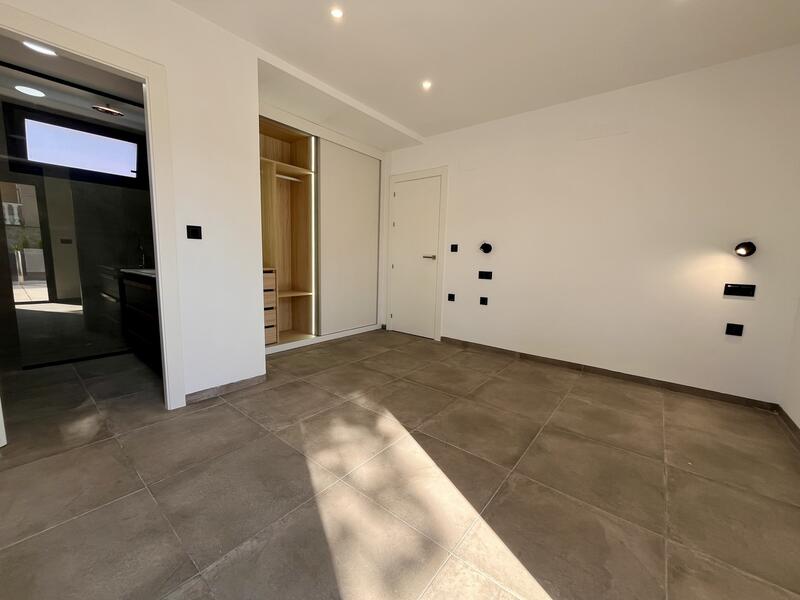 4 Schlafzimmer Villa zu verkaufen