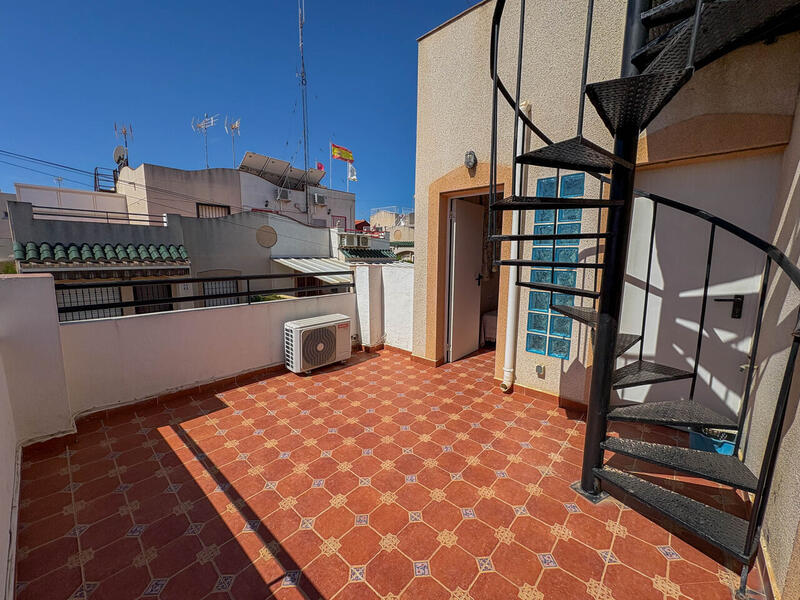 4 Cuarto Dúplex en venta