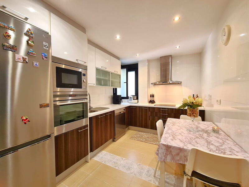 3 chambre Appartement à vendre