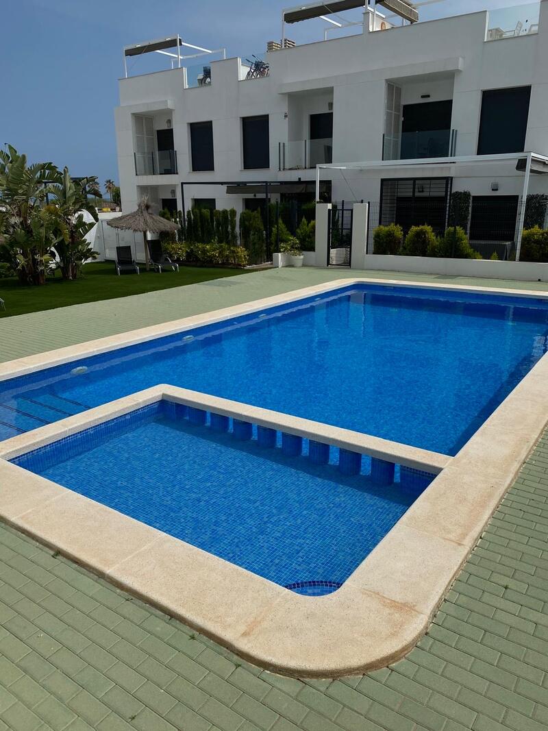 Appartement zu verkaufen in Pilar de la Horadada, Alicante