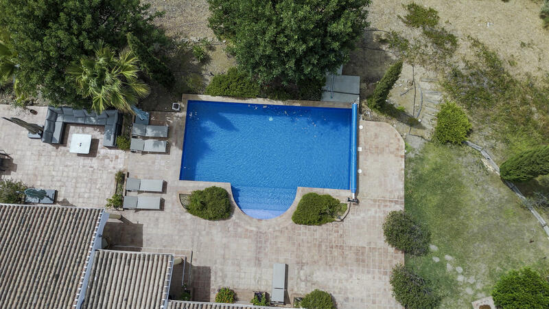 4 Schlafzimmer Villa zu verkaufen