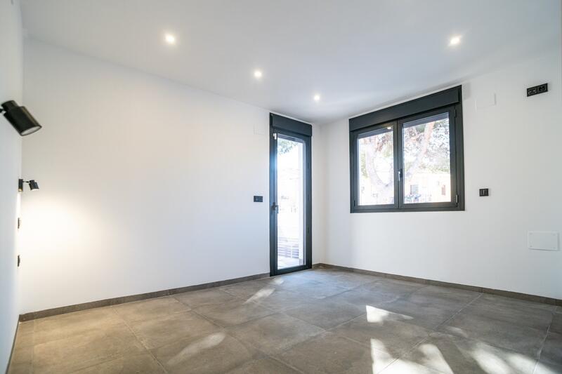 4 slaapkamer Villa Te koop