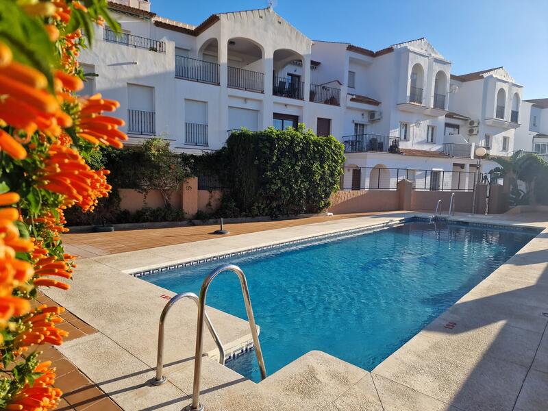 3 bedroom Townhouse for sale