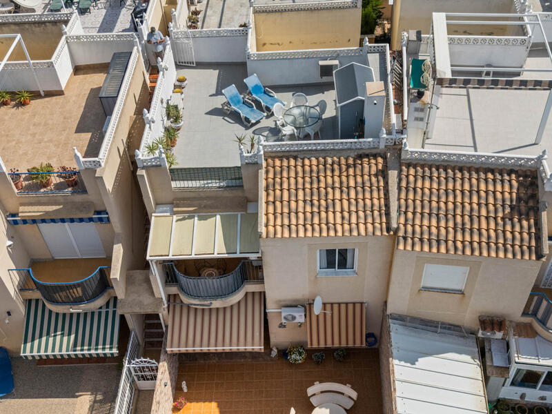2 спальная комната вилла продается