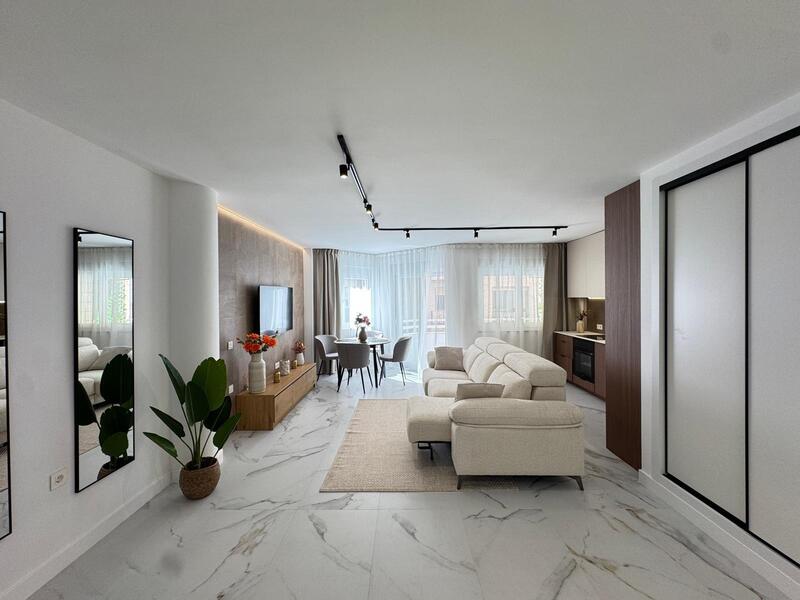 3 bedroom Apartment for sale
