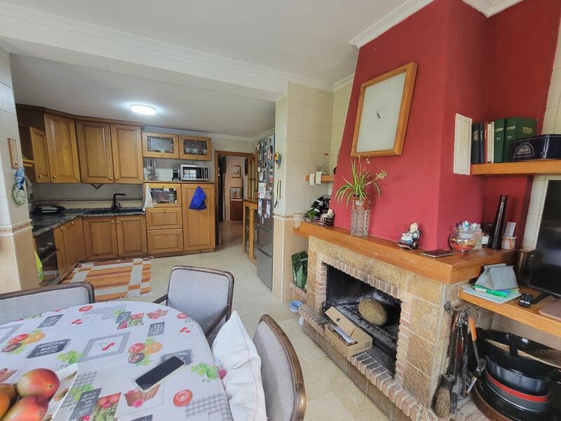 4 Schlafzimmer Villa zu verkaufen
