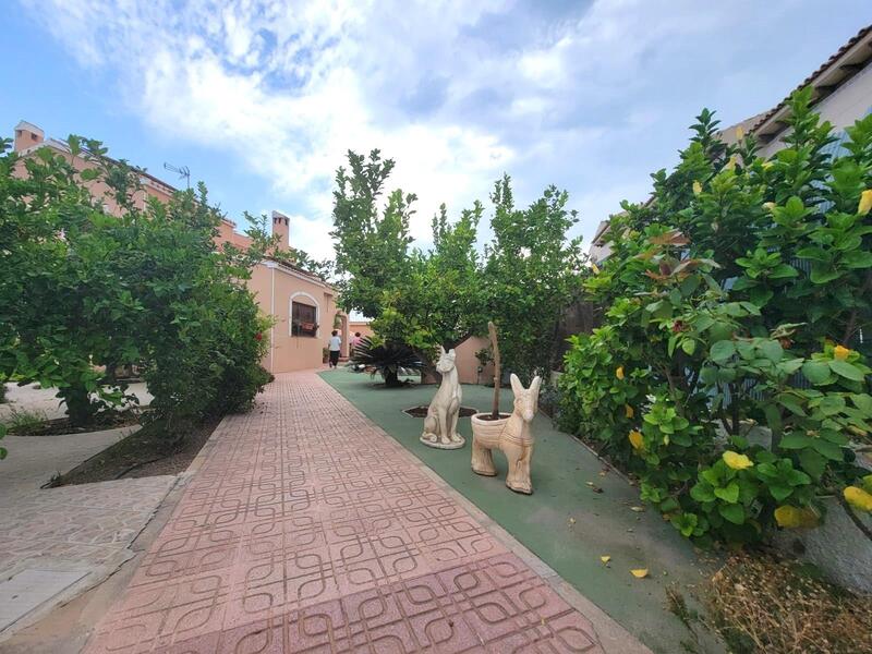4 Schlafzimmer Villa zu verkaufen