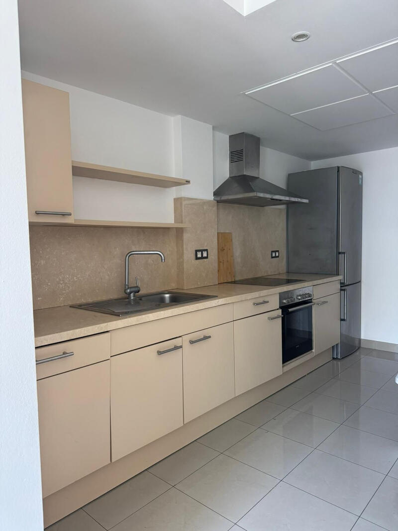 3 bedroom Townhouse for sale